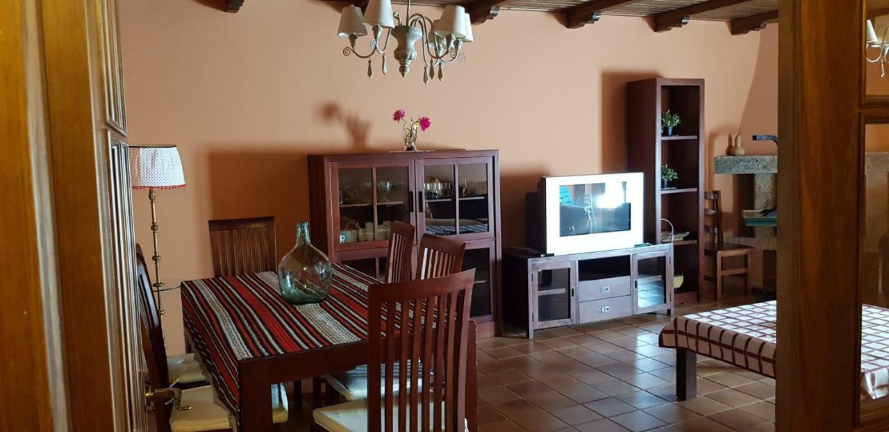 Apartamentossierradegata La Noguera Villamiel Екстериор снимка