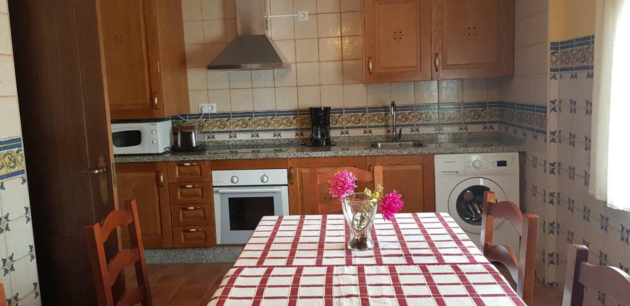 Apartamentossierradegata La Noguera Villamiel Екстериор снимка