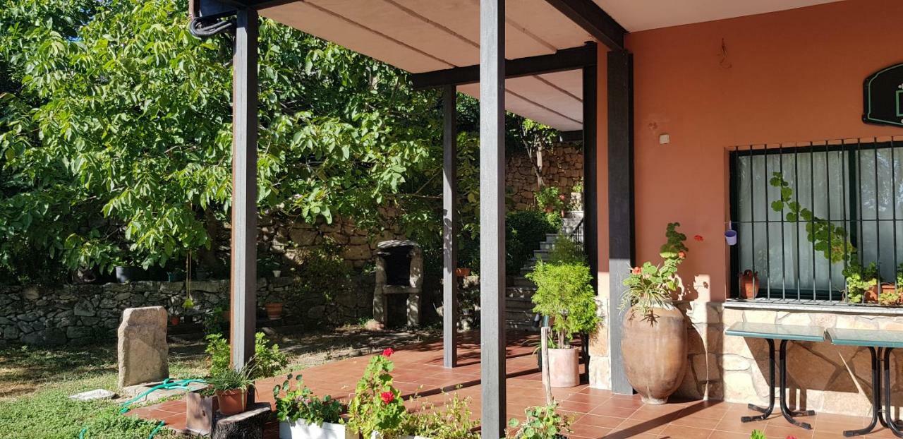 Apartamentossierradegata La Noguera Villamiel Екстериор снимка